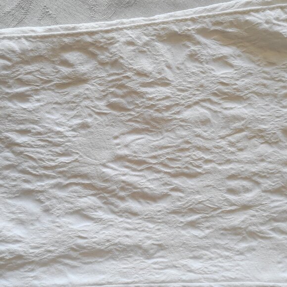 Simply Vera Wang Textured Denim White Capris 16 - Picture 8 of 8